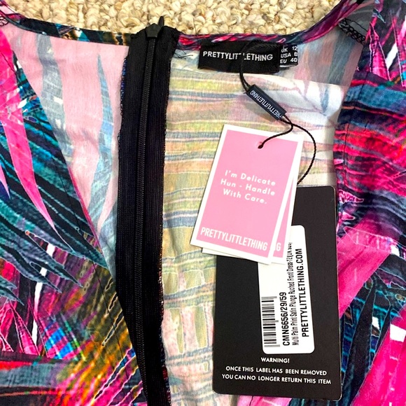 Dress - Picture 4 of 4